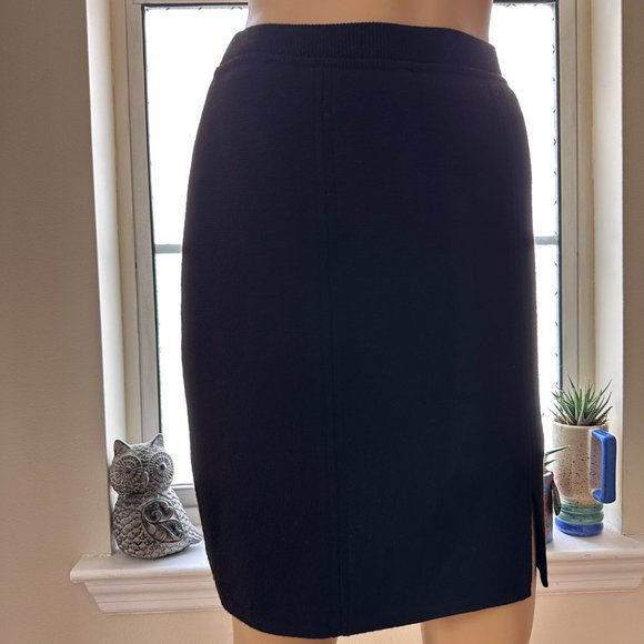 Dana Buchman|Womens|Woven Pencil Skirt|Small|Brown|100% Extra Fine Merino Wool - Picture 2 of 16
